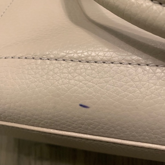 Kate Spade Tote - Picture 2 of 5